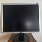 LG 20" LCD-näyttö 4:3 1600x1200 DVI-D - pikkukuva 1