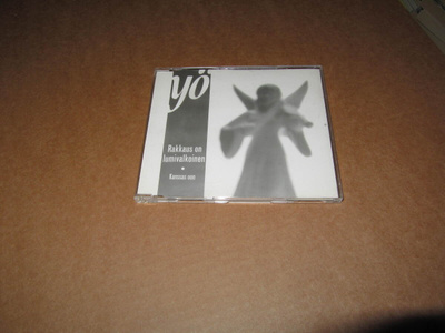 YÖ CDS Rakkaus on lumivalkoinen+1 v.2003 UUSI