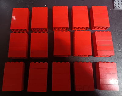 Lego 2 x 4 punainen