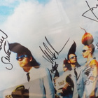 ISO LENINGRAD COWBOYS TAULU NIMMAREILLA - pikkukuva 2
