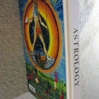 ASTROLOGY - The Library of Esoterica - Kovak - Engl - UUSI - pikkukuva 2