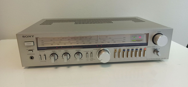 Sony STR-VX1L viritinvahvistin