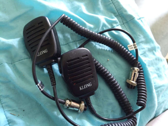 yaesu käsi mikrofonit (tarvike)