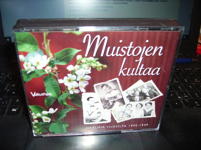 4CD  : Muistojen kultaa 1945-1949 ( sis. postikulun )
