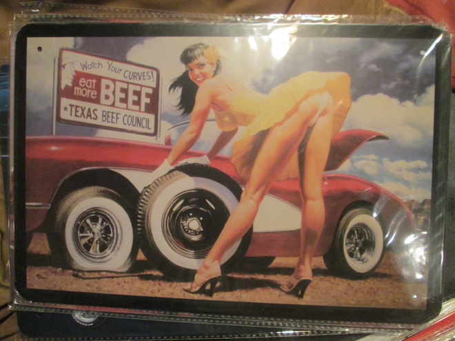 Peltikyltti Chevrolet Corvette. Pin-Up