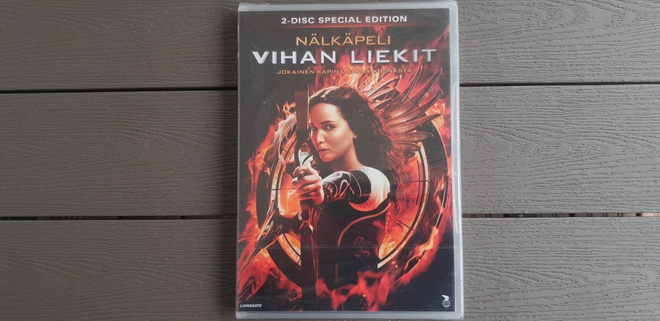 DVD: Nälkäpeli: Vihan Liekit, 2-Disc Special Edition. UUSI