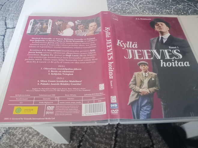 Kyllä Jeeves Hoitaa - Kausi 1 (2dvd)