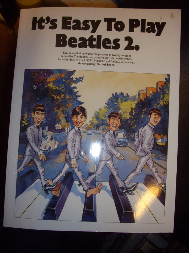 It`s easy to play BEATLES 2. Nuottikirja (Sis.postikulut)