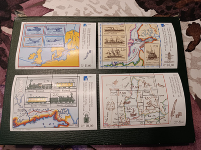 Postimerkkiarkit Finlandia 88 4 erilaista