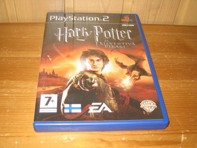 Harry Potter ja Liekehtivä Pikari Ps2 (suomi)