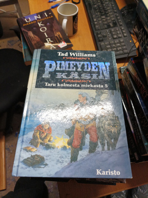 Tad Williams Pimeyden käsi (taru kolmesta miekasta 5)