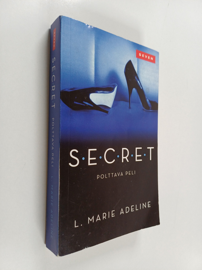 L. Marie Adeline : SECRET : polttava peli