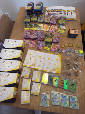 Pokemon 30th celebration tavaraa