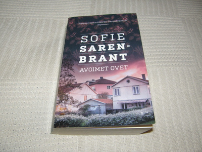 Sofie Sarenbrant Avoimet ovet -pok