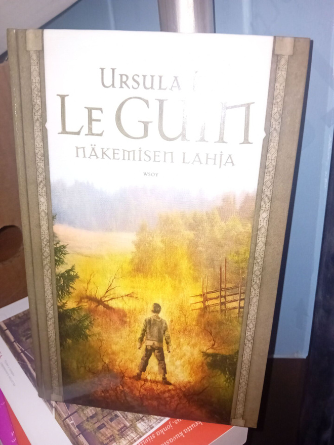 Le Guin : Näkemisen lahja ( SIS POSTIKULU )
