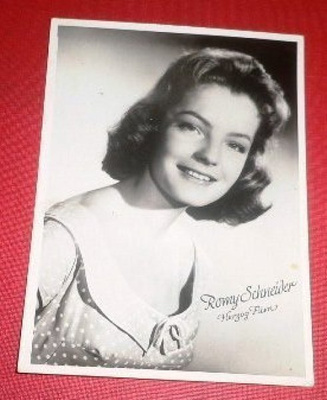 Romy Schneider - Nuoruuden valokuva (K9)
