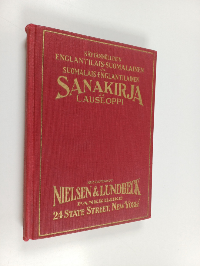 Englantilais-suomalainen ja suomalais-englantilainen sana...