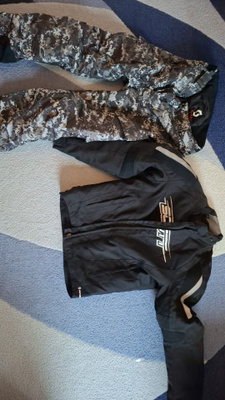 Naisten ajotakki + housut, gore-tex
