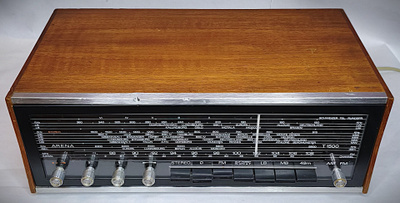 Harvinainen vintage-radio Arena