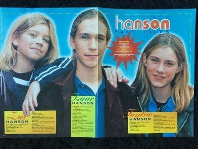 Hanson juliste + tarra