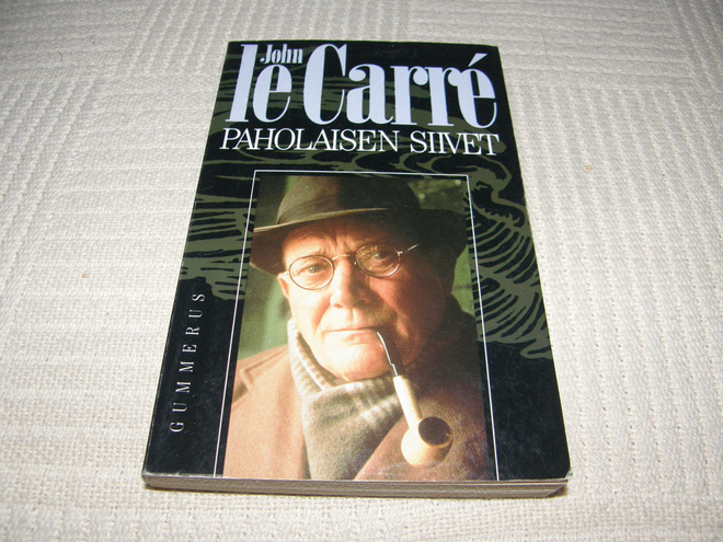John le Carré Paholaisen siivet  -pok