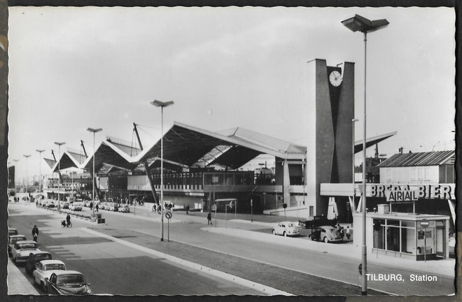 Hollanti - Tilburg , Station
