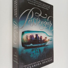 Alexandra Bracken : Passenger - pikkukuva 1