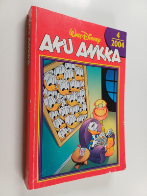 Walt Disney : Aku Ankka neljännesvuosikerta 4/2004