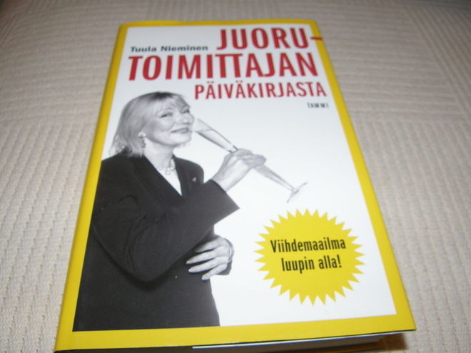 Tuula Nieminen Juorutoimittajan päiväkirjasta  -sid