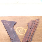 Colt Woodsman pienoispistoolin kahvalevyt - pikkukuva 2