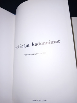 HELSINGIN KADUNNIMET ( SIS POSTIKULU )