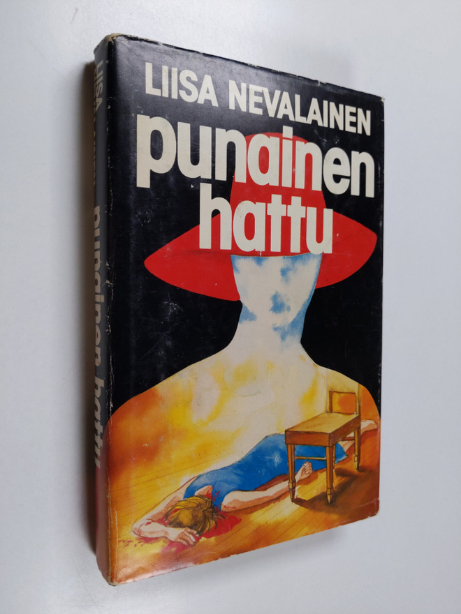 Liisa Nevalainen : Punainen hattu : jännitysromaani