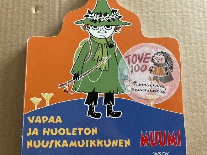 VAPAA JA HUOLETON NUUSKAMUIKKUNEN