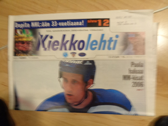 Kiekkolehti Nro 15/2001 (18.11)
