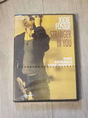Stranger in you UUSI Jodie Foster