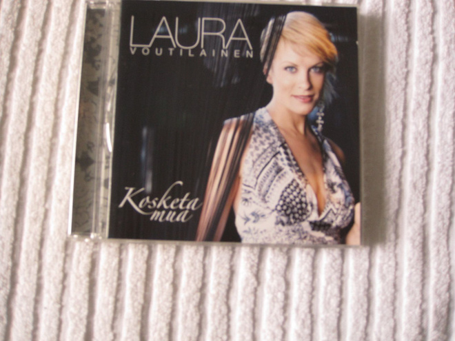 Laura Voutilainen KOSKETA MUA (CD)