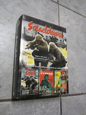 FENNADAN SOTAELOKUVTA 3 X DVD