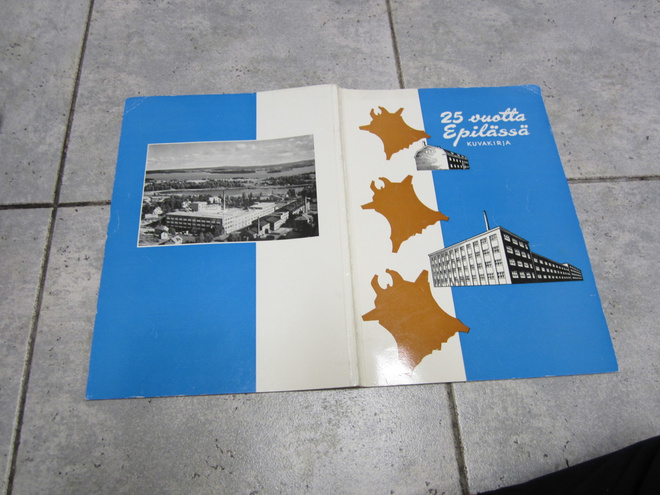 25 vuotta Epilässä – Kuvakirja v 1952