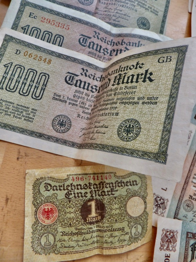 Saksa 1920-l n. 16 kpl HYVÄT RAPEAT