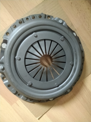 VW Derby, Golf, Jetta, Polo LUK-Kytkinasetelma 119003910