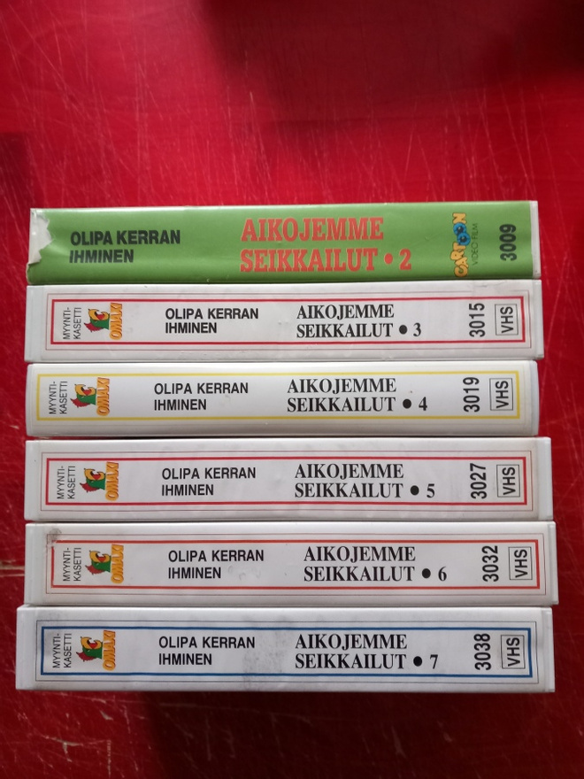 Omaxi piirrettyja 3,5€/kpl [VHS]