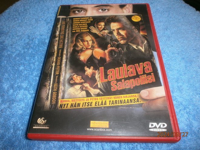LAULAVA SALAPOLIISI   -   DVD