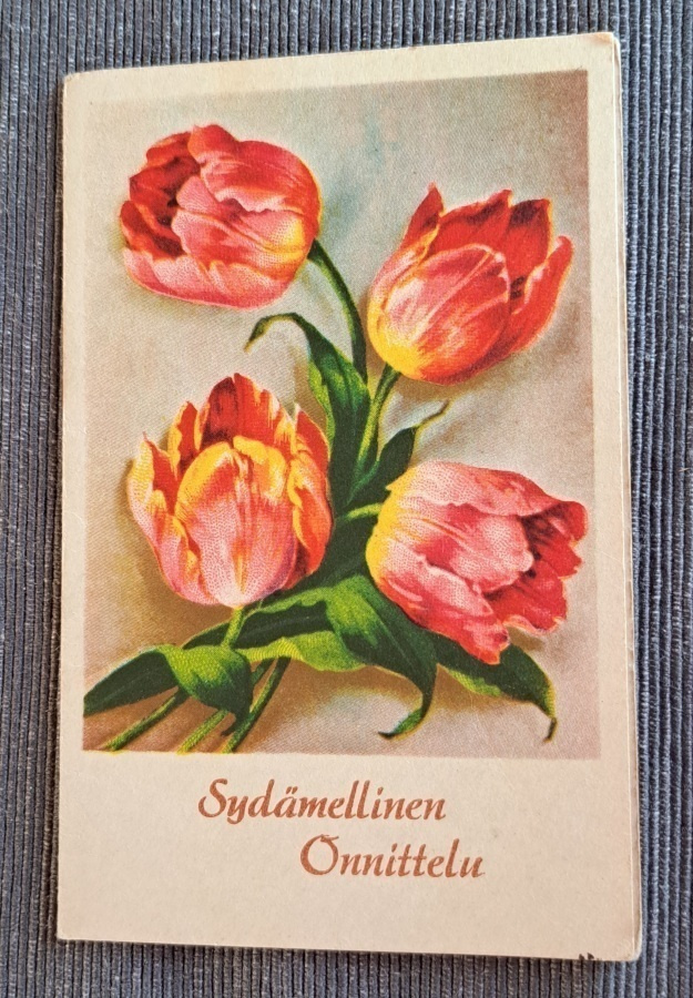 kukkakortti, 4 kukkaa,vanha taittokortti, käytetty