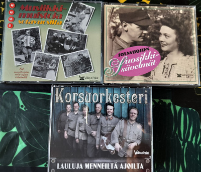 3 KPL SOTAVUOSIEN MUSIIKIN CD-KOKOELMIA YHTEENSÄ 11 CDtä