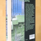 Peter Robinson : Outo juttu ( 1.p. 2011 ) - pikkukuva 2