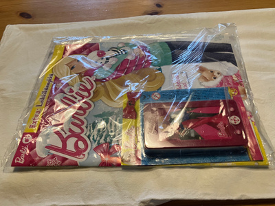 BARBIE LEHTI 1/2013 +leikkikännykkä UUSI