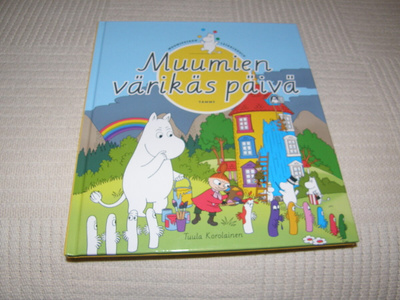 Muumien värikäs päivä
