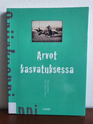 Arvot kasvatuksessa