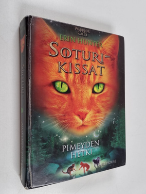 Erin Hunter : Pimeyden hetki