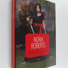 Nora Roberts : Morriganin risti - pikkukuva 1